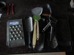 lot 178 image: kitchen utensils- Vintage  Graters