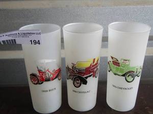 lot 194 image: SET OF 3 FROSTER TUMBLERS - 1908 Buick, 1904 Cadillac, 1915 Chevrolet