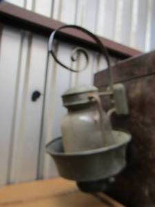 lot 200 image: outdoor hanging light fixture