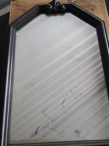 lot 221 image: 23x14 black frame mirror