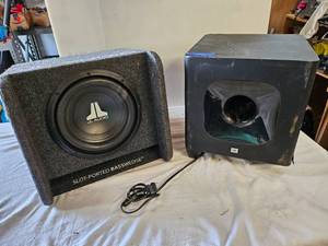 lot 193 image: JBL Audio Subwoofer speaker and JL Car 10 Sub