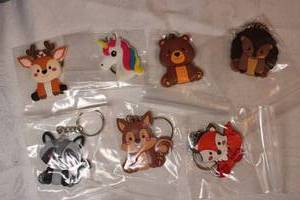 lot 46 image: (7) Animal themed keychains