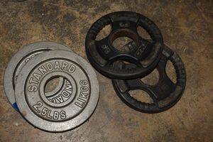 lot 222 image: 2.5 LB. Barbell weights - 4 total