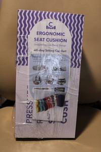 lot 141 image: Cushion Lab gel set in box with details