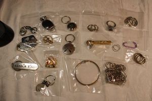 lot 102 image: Keychain and carabiners
