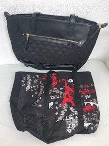 lot 38 image: Two very nice bags see pics