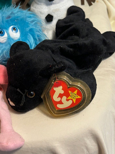 lot 165 image: Small stuffed toys vintage and modern TYs too