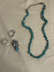 lot 173 image: Western themed jewelry NICE
