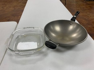 lot 182 image: glass casserole large dish and huge cooking pan see pics