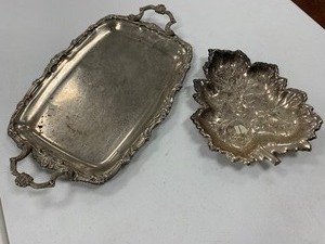 lot 183 image: 2 silver type trays - 1 leaf and 1 with handle - see pics