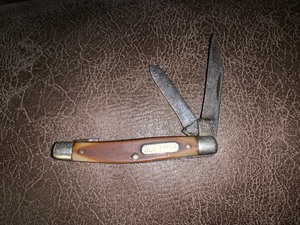 lot 100 image: Old timer vintage knife walking and talking. # blade but one blade brok see pics. st a great knife