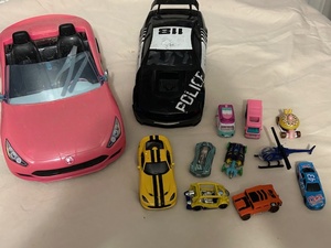 lot 109 image: Toy Car lot, including Barbie and hot wheel