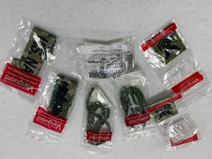 lot 133 image: Military pins and patches