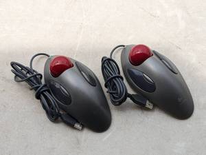 lot 15 image: Lot of 2 - Logitech T-BC21 Trackman Marble Mouse