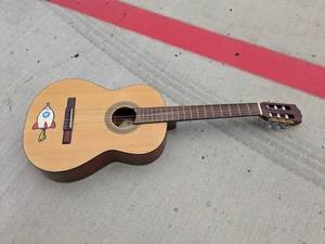 lot 28 image: Hand Crafted Guitars Model 2390
