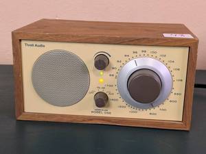 lot 48 image: Tivoli Audio Model One AMFM Radio Henry Kloss Designed Walnut