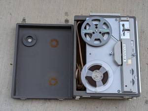 lot 57 image: Lafayette RK-137 Tape Recorder