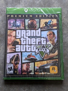 lot 70 image: XBOX One Premium Edition Grand Theft Auto V - NEW