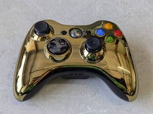 lot 104 image: XBOX 360 Wireless Controller 1403
