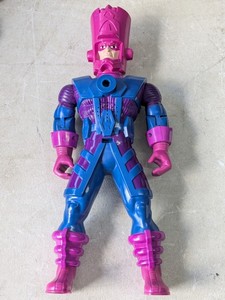 lot 132 image: Toy Biz Gallactus Marvel 14 Figure 1995