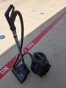 lot 145 image: Rainbow e Series Vacuum