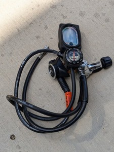 lot 152 image: Oceanic Scuba Regulator & Computer Gauge
