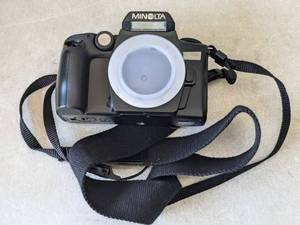 lot 175 image: Minolta Maxxum 70 35mm Film Camera Body Only