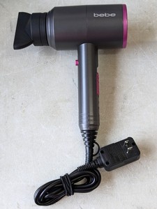 lot 192 image: Bebe BBH108 Hair DryerBlower
