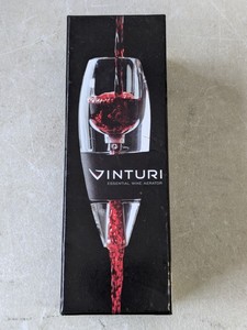 lot 213 image: Vinturi Wine Aerator