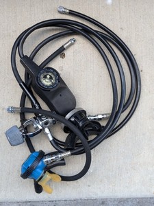 lot 252 image: Scuba Regulators & Gauge