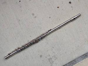 lot 288 image: Ambassador Flute