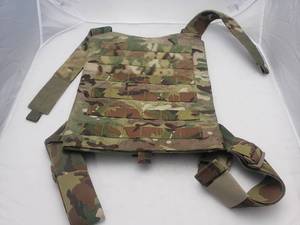 lot 566 image: Propper Cirtical Response Molle Plate Carrier - Multicam