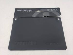 lot 809 image: MAGPUL DAKA Pouch Small   Stealth Grey