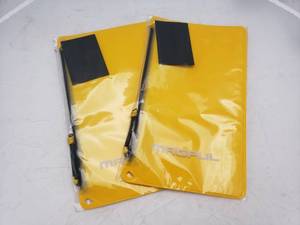 lot 810 image: MAGPUL DAKA Pouch Medium   Yellow - QUANTITY 2 - BID IS TIMES THE QUANTITY