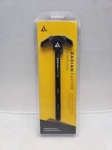 lot 851 image: Radian Weapons Raptor Ambidextrous 5.56 mm Charging Handle   Radian Grey