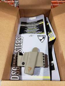lot 889 image: DSG HR Outside Waist Ban (OWB) Handgun Kydex Holsters - Glock 3030SF - Right - Tan - QUANTITY 10 - BID IS TIMES THE QUANTITY