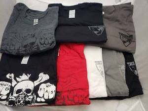 lot 1222 image: Size 2XL DSG Shirts. DSG Badge Logo (Black, White &amp Grey), Hold Fast (Red, Black 7 Grey) &amp DSG Badge Logo Long Sleeve (Black &amp Grey) - QUANTITY 8 - BID IS TIMES THE QUANTITY