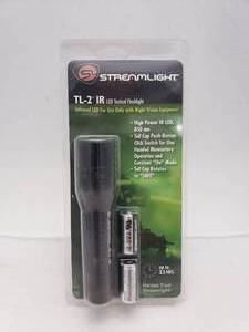 lot 1316 image: Streamlight TL 2 IR LED w Lithium Batteries   Black
