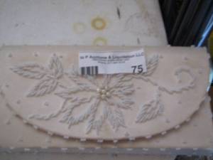 lot 75 image: White Beaded Womens Wallet new