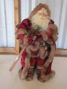 lot 103 image: 17 Santa doll By Lynn Hanney from Lubbock Texas