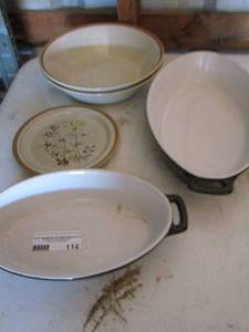 lot 114 image: Gold Coast Brown baking dishes qty 2- Stonecrest saucer, 2 mixing bowls