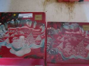 lot 116 image: Mikasa footed BON BON 9 34-- Mikasa ruffled plate 9-- both christmas story spruce