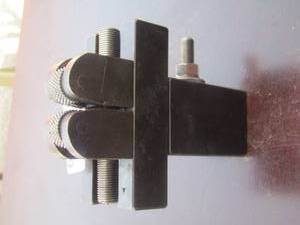 lot 129 image: Aloris - # AXA19 Quick change adjustable Knurling holder. $$