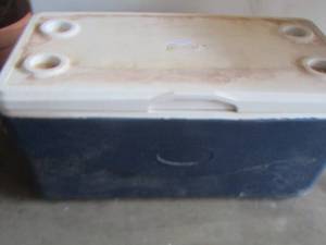 lot 35 image: blue double handled Coleman ice chest