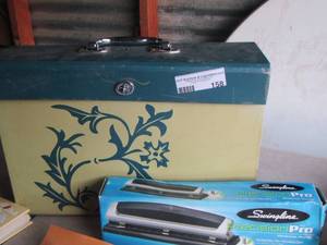 lot 158 image: precision pro whole punch- handy file folder