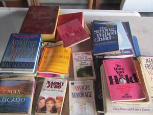 lot 162 image: Book lot see pics