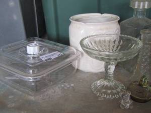 lot 174 image: vacuum seal dish - glass lot as well