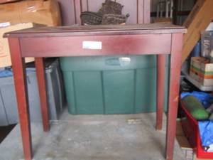 lot 178 image: wooden piano bench