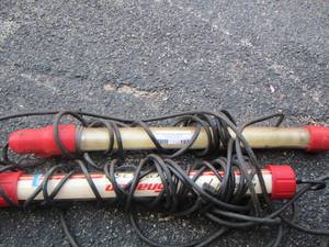 lot 197 image: 2 Snap On work shop lights