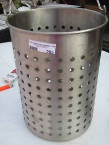 lot 205 image: insert for a outdoor deep fryer